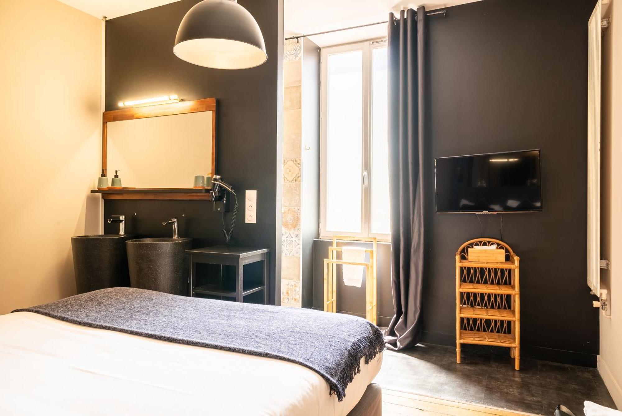 Dupain & Dubeurre Appart'Hotel - Parking En Supp Limoges Exteriör bild